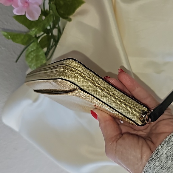 KATE SPADE  Gold Glitter Leather  Zip Around  Wallet - Picture 5 of 7